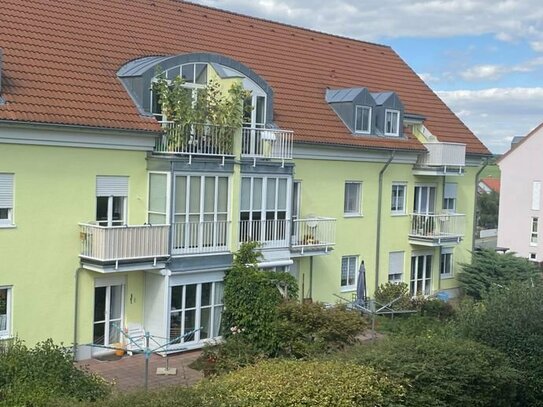 gemütliche 2-Raum-Wohnung mit Sonnenbalkon in gepflegter Wohnanlage