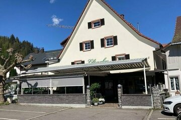 Wohnhaus mit inhabergeführtem Restaurant am Rande der Altstadt