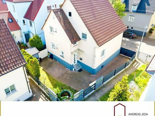 Saniertes, freistehendes Einfamilienhaus mit kleinem Garten in ruhiger Lage, zentral in Neckarsulm