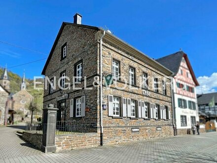 Romantisches Café mit zwei Wohnungen und freiem Moselblick