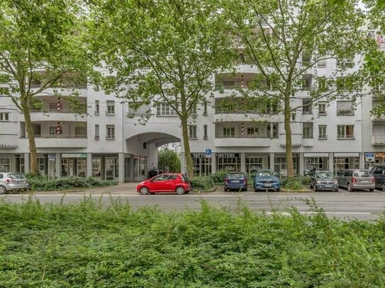 Barrierefreie 3-Zimmerwohnung mit Südloggia und Tiefgaragenstellplatz in der Karlsruher Innenstadt!