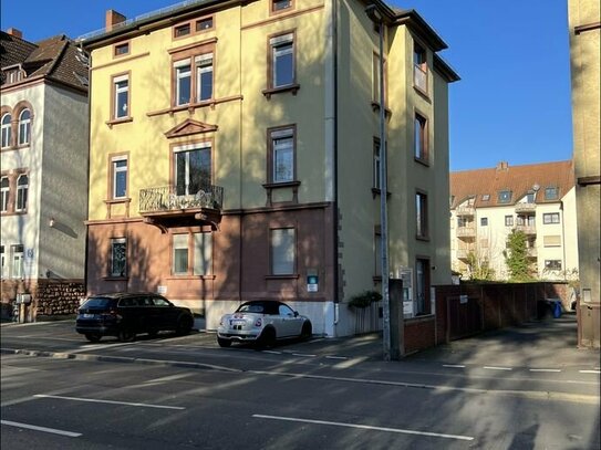 Ein Schatz im Herzen der Stadt: Charmantes Bestandshaus mit genehmigtem Neubau für 6 Wohnungen