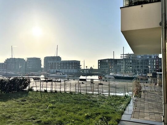 Mitte // Kapitalanlage - Großzügige ETW mit Terrasse und Garten