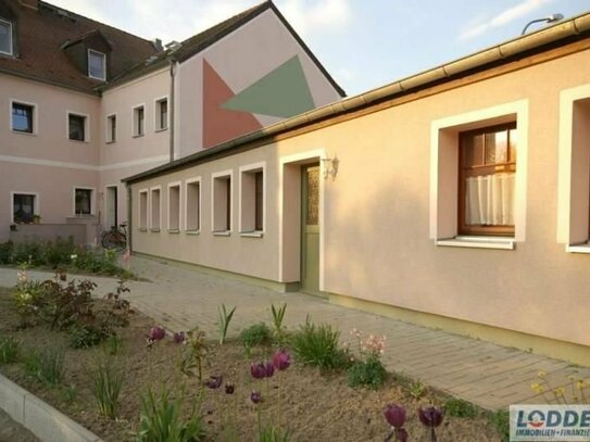 Schöne Seniorenwohnung im Bahnhofsviertel 2 Zimmer im EG mit kleiner Terrasse