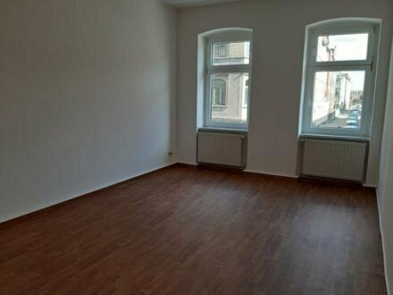 3 Zimmer-Wohnung mit Balkon und Stellplatz in der Schillerstraße in Weißenfels zu vermieten
