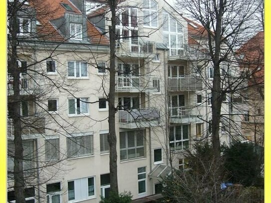 Geräumiges Büro mit super Verkehrsanbindung in Plauen zu vermieten!!