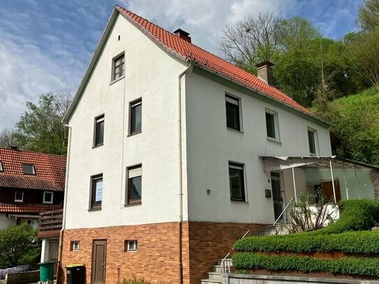 Ein- bis Zweifamilienhaus in schöner Ortsrandlage von Liebenau-Lamerden