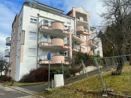 "Exklusive 4,5-Zimmer Wohnung in TOP-Lage Tuttlingens mit Tiefgaragenstellplatz, Aufzug und atemberaubender Aussicht!"