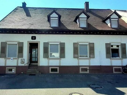 Apartmenthaus in Auenheim zu verkaufen - auch als EFH denkbar