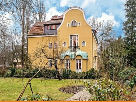 Traumhafte denkmalgeschützte Jugendstil-Villa im Herzen Grunewalds