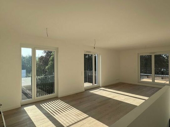 Bezugsfertiges, großzügiges 5 Zimmer Maisonette - Penthouse mit Dachterrasse - Provisionsfrei vom Bauträger