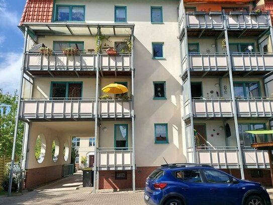 renovierte Single- oder Ferienwohnung fußläufig vom Marktplatz und dem Glambecker See entfernt