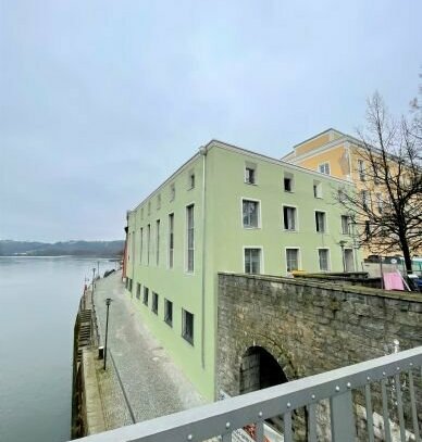 Wohnen im Zentrum der Altstadt - einzigartige Maisonettewohnung mit offener Galerie