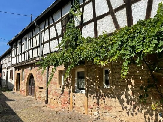 Charmantes Mehrgenerationen Haus mit Geschichte und viel Platz