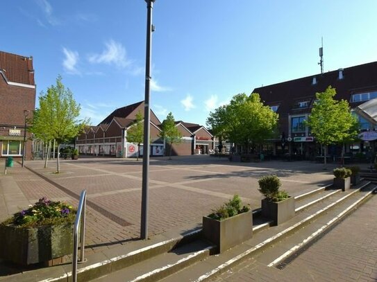 Geestland - Langen // Großzügige 2-Zimmer-Wohnung im Lindenhofcenter