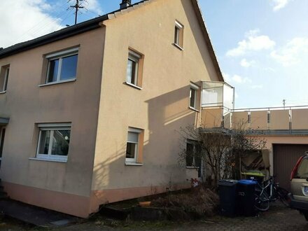 Schönes Haus mit großem Garten