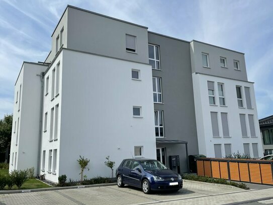 Penthouse im modernen Design mit großer Dachterrasse und Herkulesblick