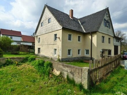 Einfamilienhaus mit Scheune