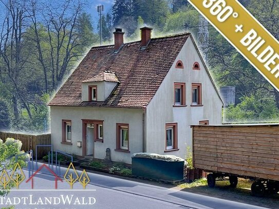 Kleines gemütliches Haus am Bach bei Annweiler