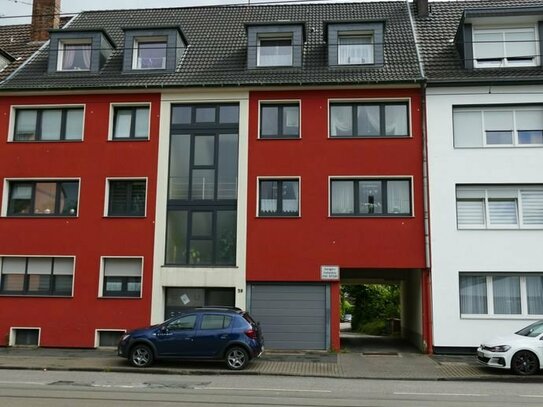 Kapital-Anlage 8-Familienhaus in Mülheim-Styrum - voll vermietet!