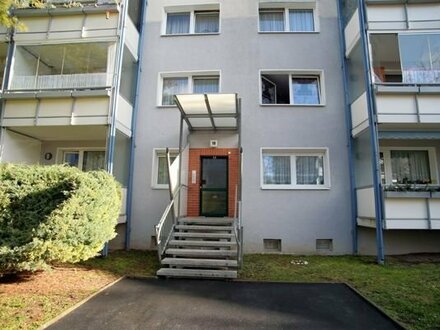 Tolle 3-Raumwohnung mit Balkon, Badewanne und wunderschönem Ausblick