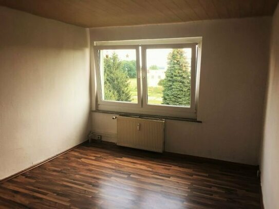 *Ruhige Lage* 2 Zimmer Wohnung im 1.OG