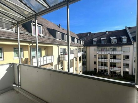 Zentrumsnah mit großer Wohnküche und Balkon