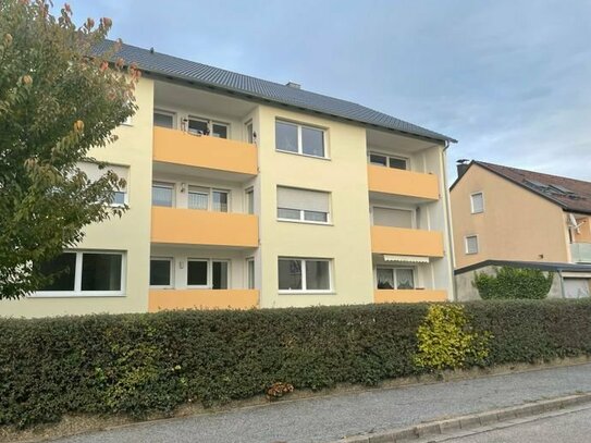 2-Zimmer Wohnung mit Loggia in ruhiger Südstadtlage