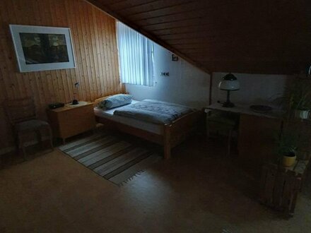 1 Zimmer möbliert in Dagersheim