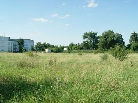 bis 8.200 m² BGF großes Baugrundstück für Geschossbau, WOHNEN & GEWERBE