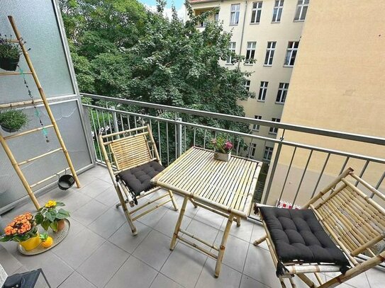 Wunderschöne, ruhig gelegene 1-Zimmer-Eigentumswohnung mit Südbalkon in Berlin - Prenzlauer Berg