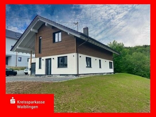 Neufürstenhütte: Baujahr 2019! Neuwertiges Einfamilienhaus mit Einliegerwohnung!