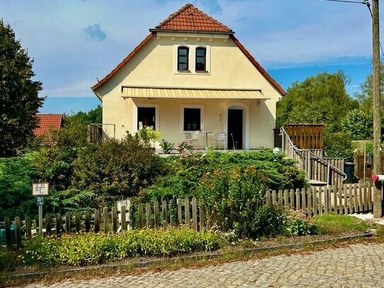 +WOHNTRAUM+ Ein-/Zweifamilienhaus in idyllischer Lage mit vielfältigen Nutzungsmöglichkeiten!