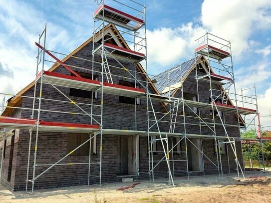 Neubau Doppelhaushälfte zentral in Sandkrug !