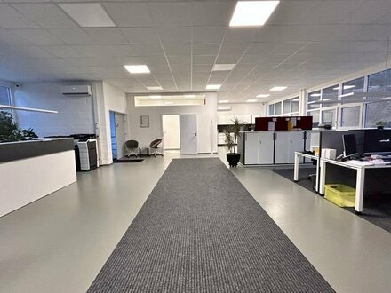 Zentrumsnahe/flexible Büro-Gewerbefläche mit Parkplätzen und PV-Stromnutzung