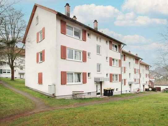 Wohnen mit Balkon: Vermietete 2-Zimmer-Wohnung in naturnaher Lage von Sankt Georgen