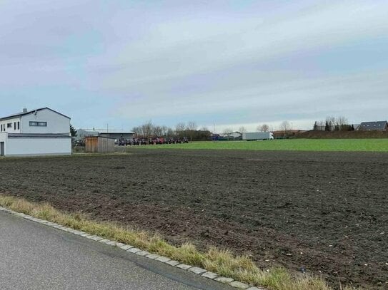 Schönes Baugrundstück in Pförring erschlossen und ohne Bauverpflichtung!