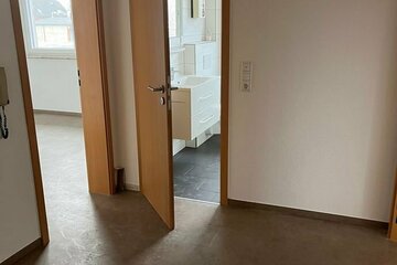 gemütliche 4 Zimmer Wohnung renoviert