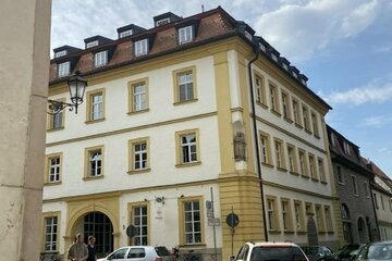 Wunderschöne, sehr helle, lichtdurchflutete Studio Wohnung in der Altstadt von Volkach zu vermieten