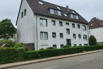 Möbliertes Apartment: Nahe am Uni-Campus, gute Anbindung mit dem ÖPNV nach Düsseldorf, Essen und Wuppertal