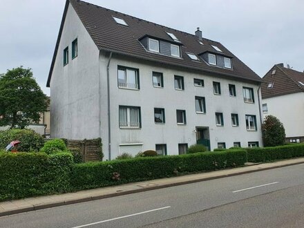 Möbliertes Apartment: Nahe am Uni-Campus, gute Anbindung mit dem ÖPNV nach Düsseldorf, Essen und Wuppertal