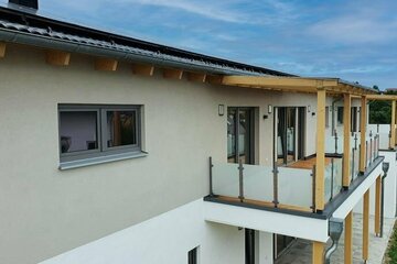 PANO15 - KAPITALANLAGE - Barrierearme, komfortable KfW-40 EE Neubauwohnung in ökologischer Bauweise