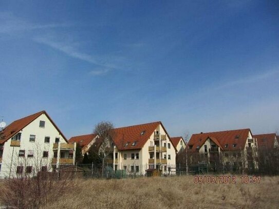 2 Zimmer Eigentumswohnung mit Bad, Küche und Balkon (vermietet)