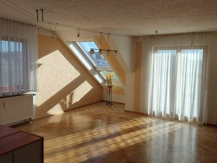 Große Maisonette-Wohnung in Hochdorf - 5,5 Zimmer auf 108m² und 40m² Studio im ausgebauten Dach - Stellplatz und Tiefga…