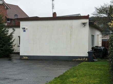 Lager / Halle, beheizt, für Gewerbe oder Hobbie in zentraler Lage in Varel