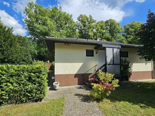 Freistehender Bungalow im Grünen in Berlin-Wittenau