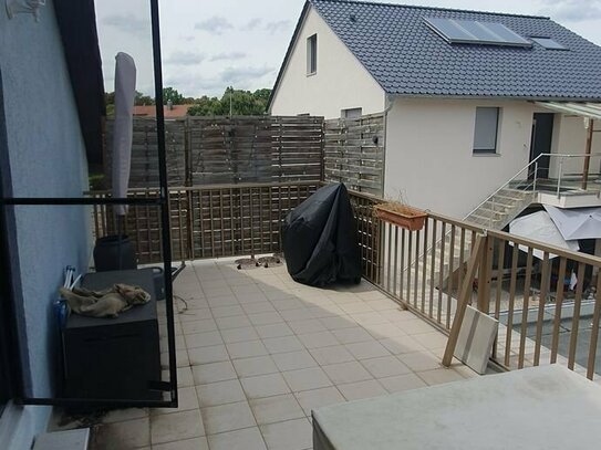 3ZKB mit Großer Terrasse in Ruhiger Gegend von Schwetzingen