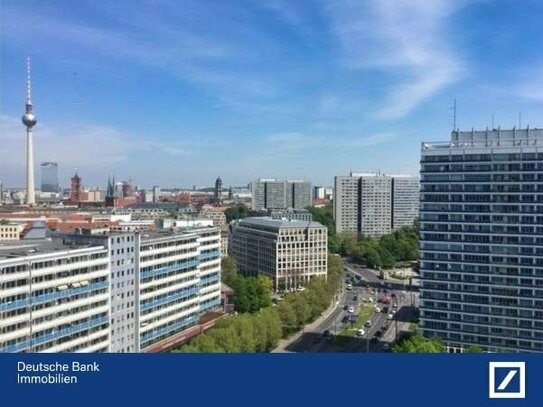 Urbanes Wohnen in luftigen Höhen: Stylisches Apartment im 19. Stock