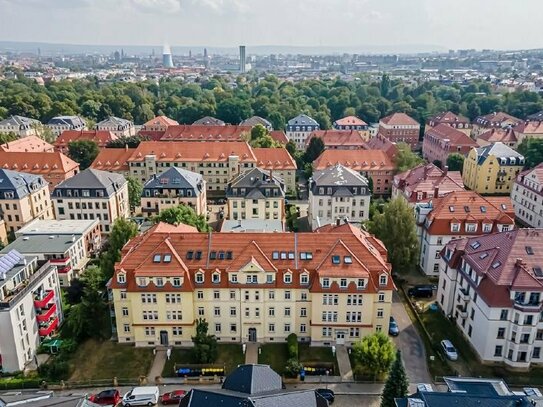 Langjährig vermietete 2-R-ETW in Löbtau-Süd. Idealer Wohnungstyp mit Balkon, Wannenbad, G-WC.