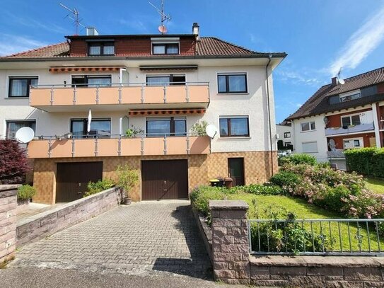 Charmante Doppelhaushälfte in Eutingen/Pforzheim - Ideal für drei Familien